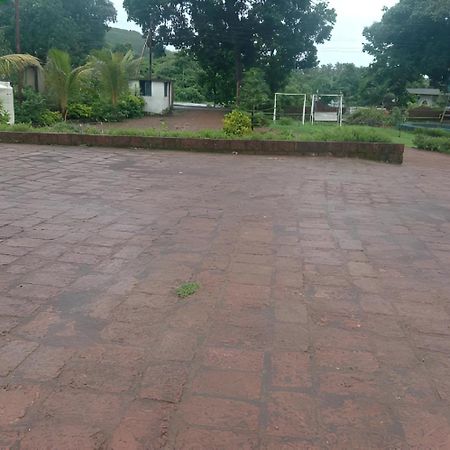 Treebo Ss Residency, Dapoli Hotel Exterior photo