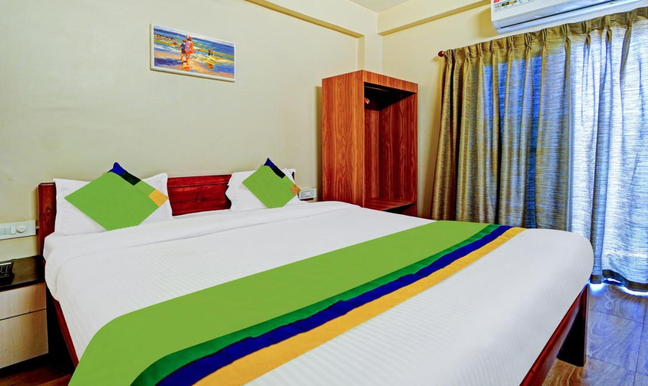 Treebo Ss Residency, Dapoli Hotel Exterior photo